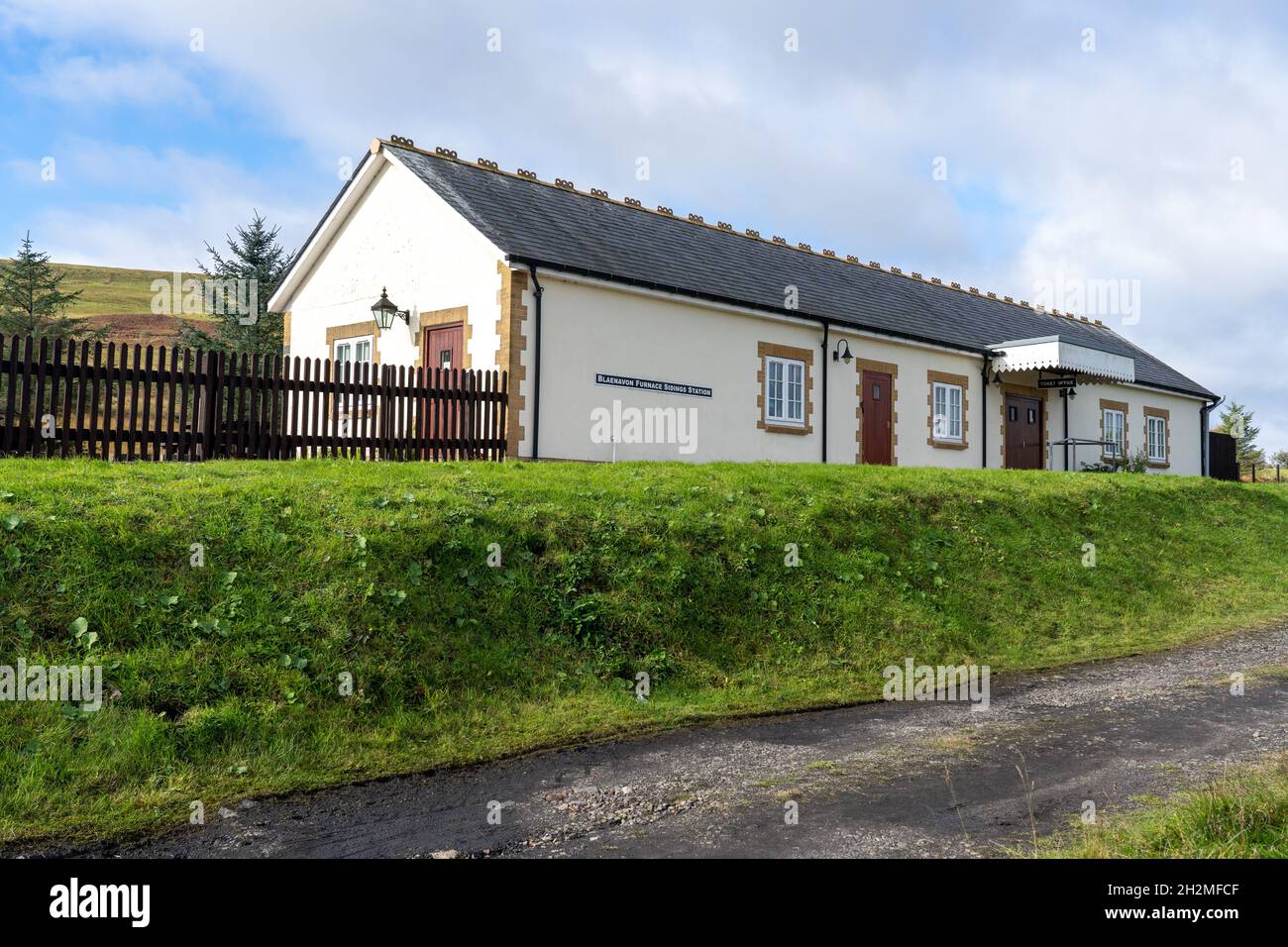 Pontypool and wales hires stock photography and images Alamy