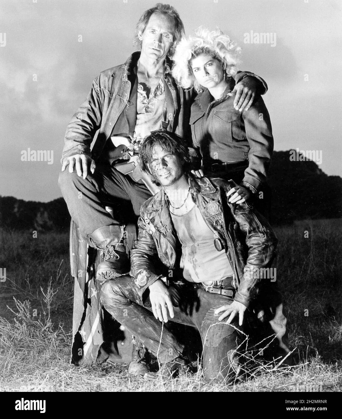 LANCE HENRIKSEN, BILL PAXTON and JENNY WRIGHT in NEAR DARK (1987), directed by KATHRYN BIGELOW. Credit: F-M ENTERTAINMENT/DEG / Album Stock Photo