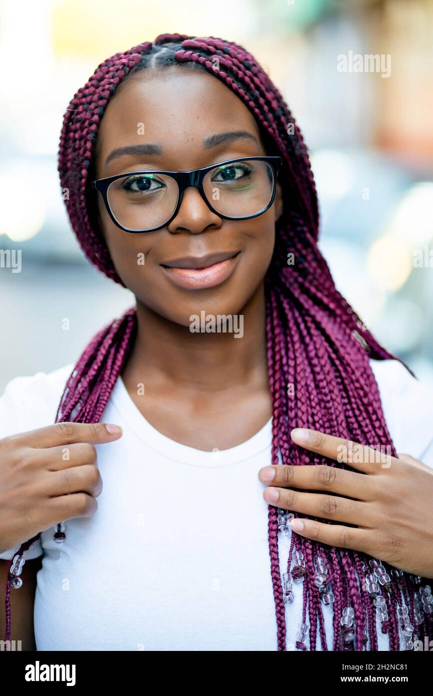 African woman braided hair smiling hi-res stock photography and images ...