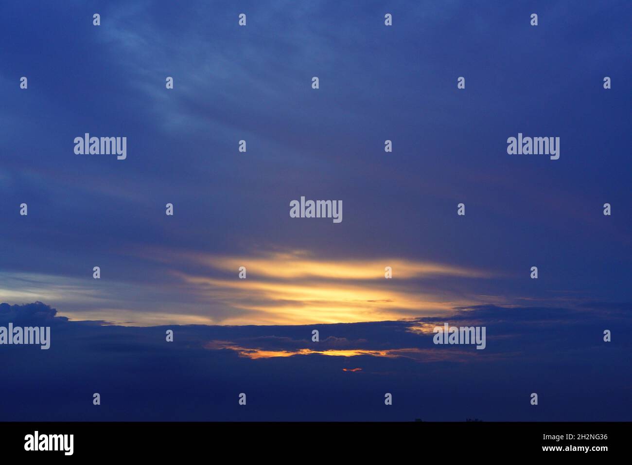 Sunset sky with dramatic clouds and beautiful dark blue cloud Stock ...