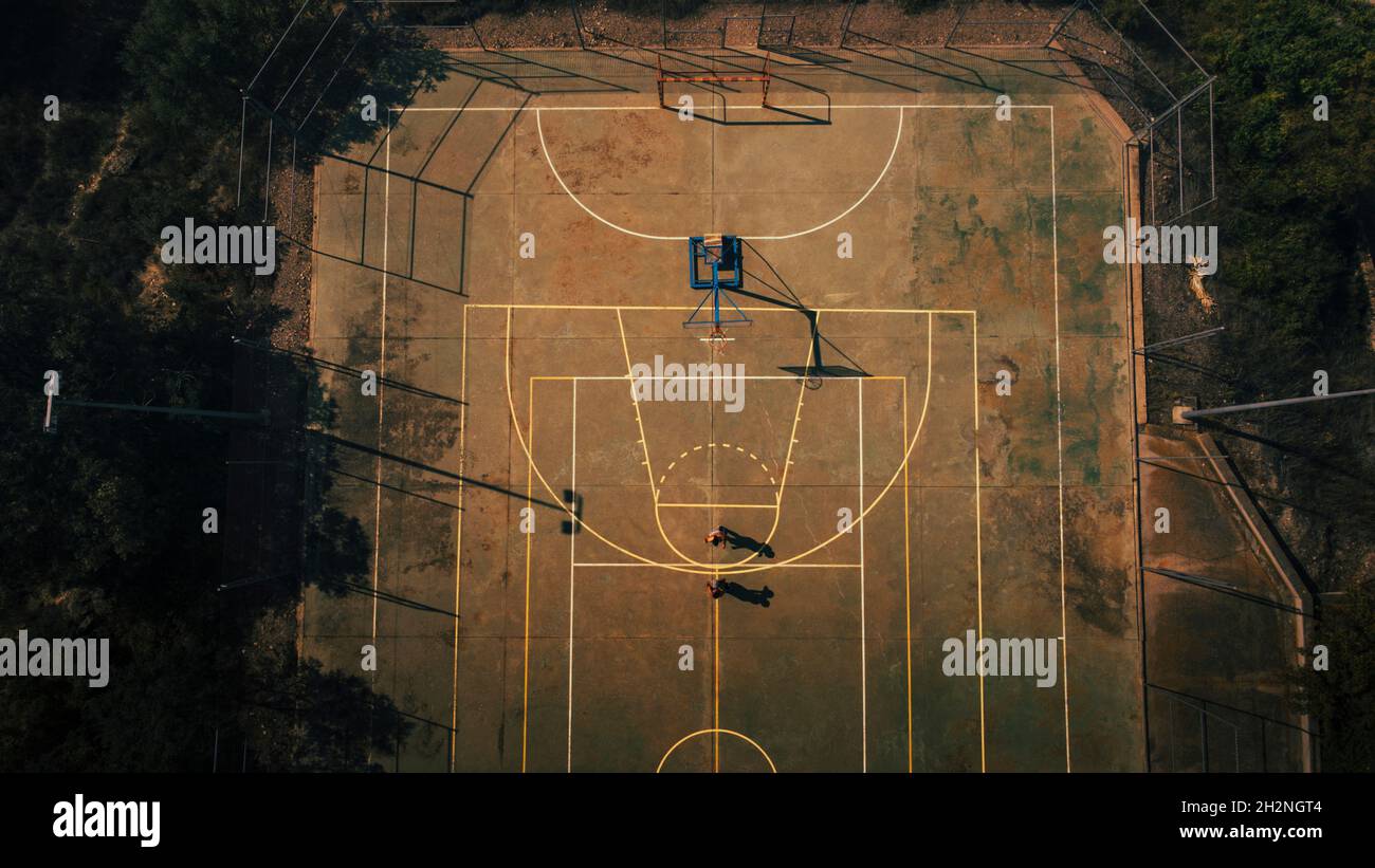 Basketball court overhead hi-res stock photography and images - Alamy