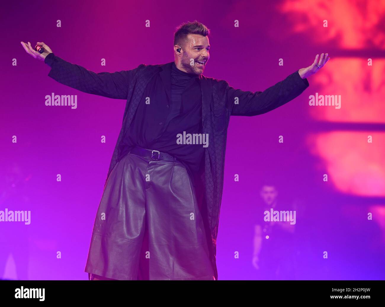 Jw Ricky Ricky martin 2021 tour hi-res stock photography and images - Alamy