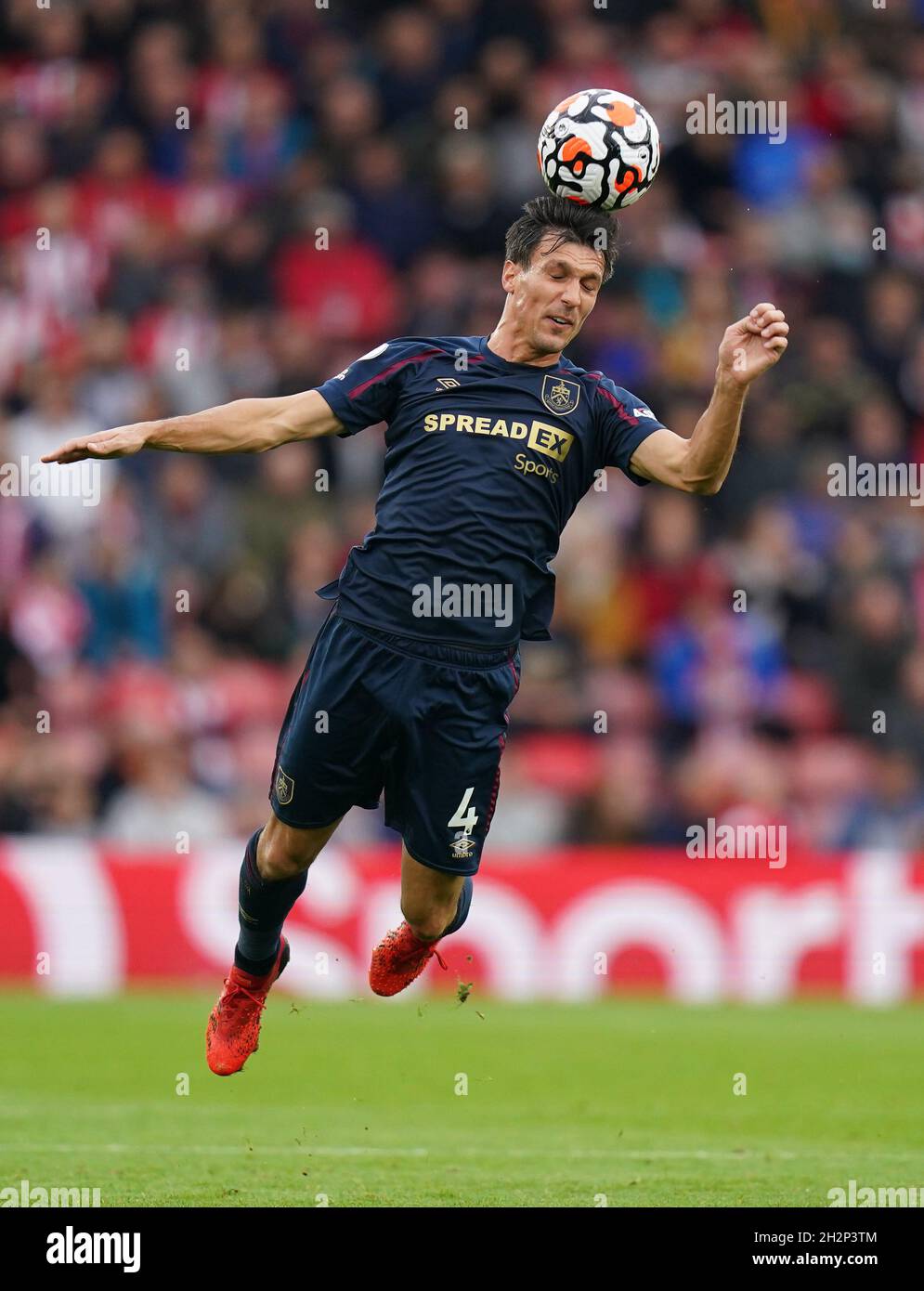 Burnley's Jack Cork during the Premier League match at St. Mary's ...