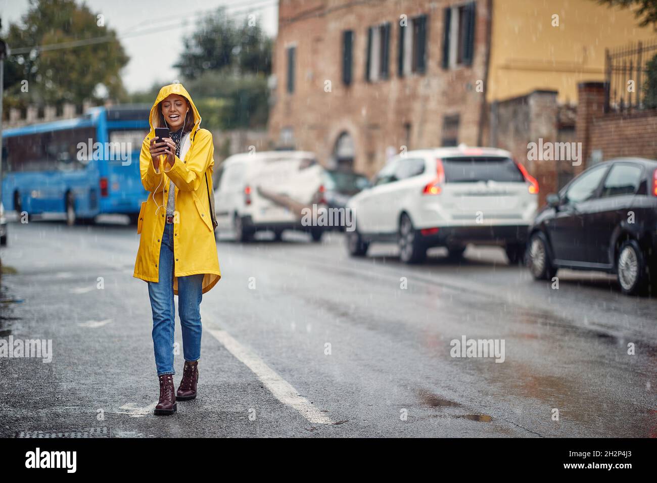 Yellow umbrella walks hi-res stock photography and images - Alamy