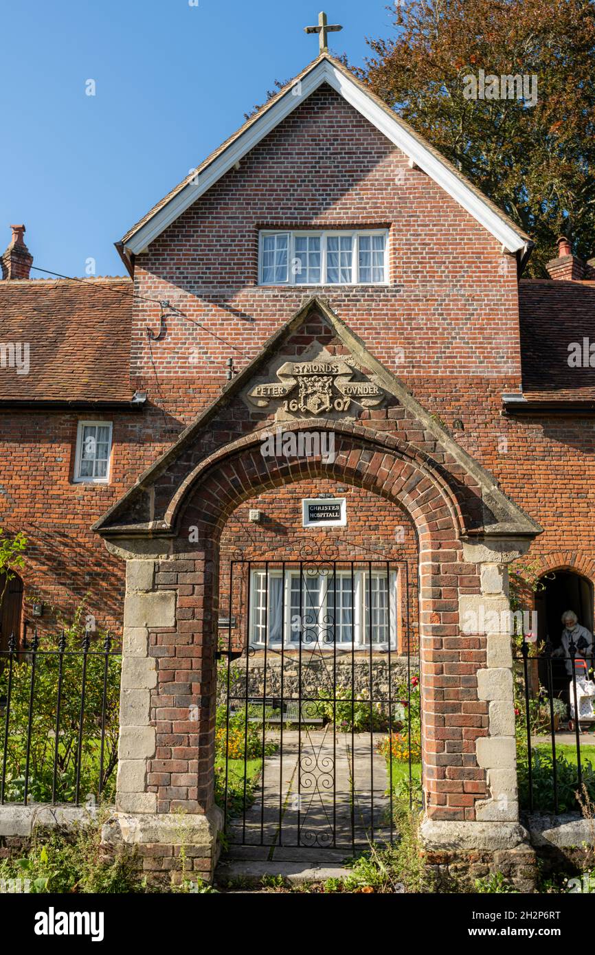 Christies Hospital almshouses founded by merchant Peter Symonds in 1607 in Winchester, Hampshire, UK Stock Photo