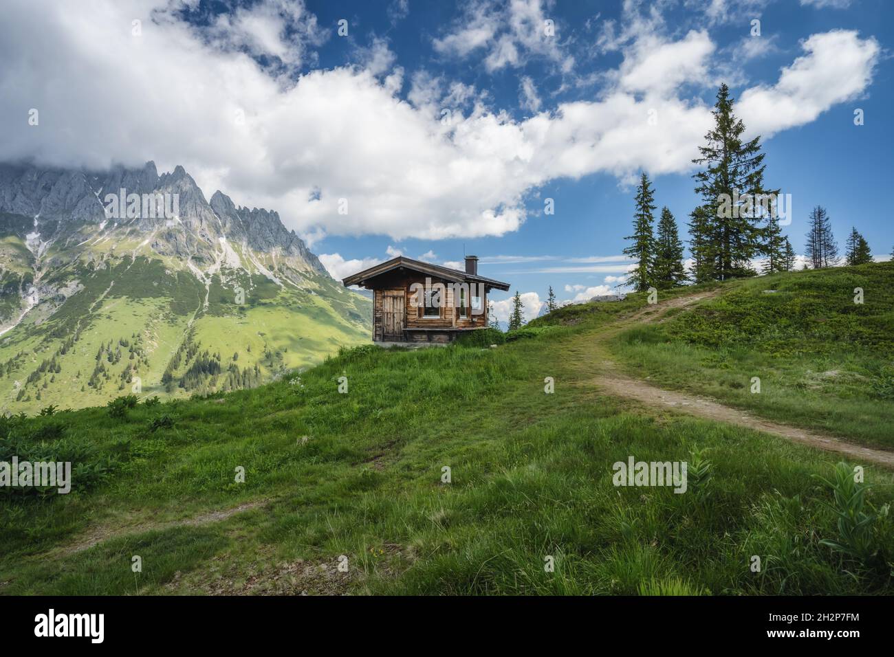 Small hut on hiking trail around Wilder Kaiser mountains, Tirol ...