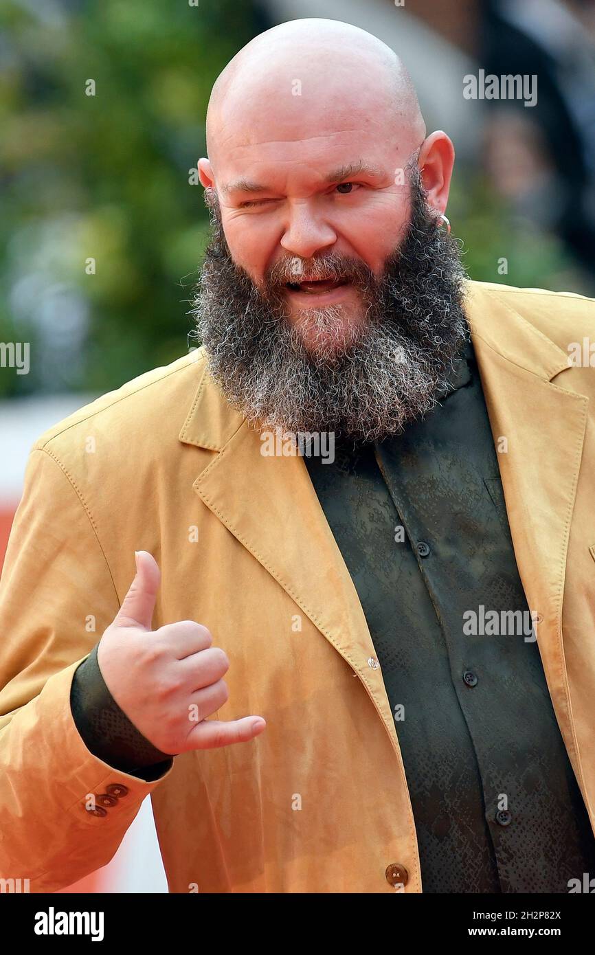 Rome, Italy. 23rd Oct, 2021. Actor Darko Peric, who played the character  Helsinki in the TV series La casa de papel - money heist, attends a red  carpet during the 16th edition