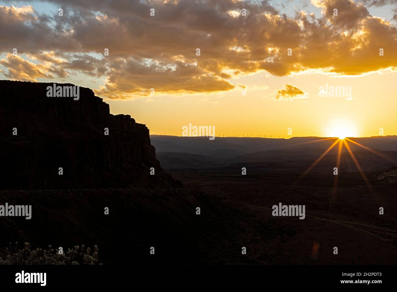 Basalt ridge hi-res stock photography and images - Alamy