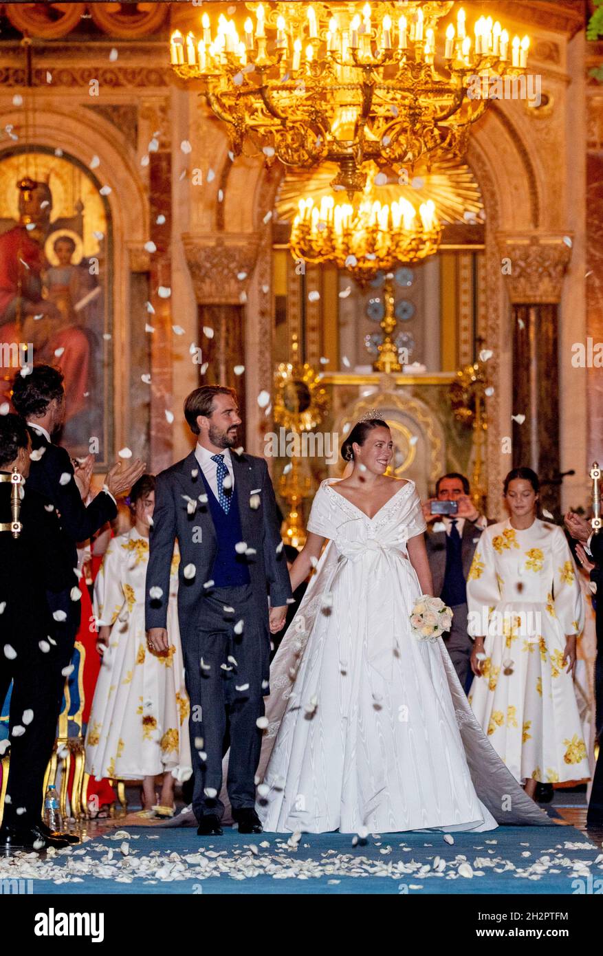 princess nina of greece wedding dress Congratulations to Prince Philippos & Princess Nina of Greece who religiously married today! Prince Philippos and the former Nina Flohr married this afternoon at the Metropolitan Cathedral of Athens in an
