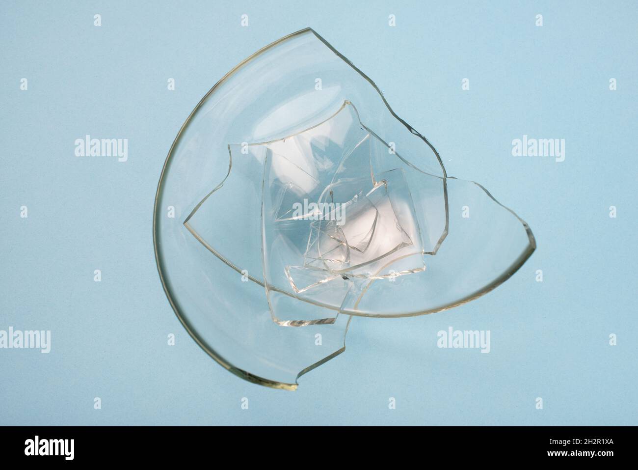 Broken pieces of glass hi-res stock photography and images - Alamy