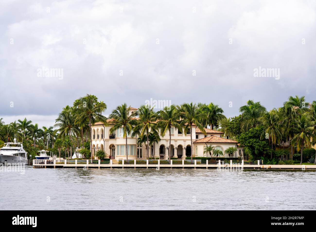 Fort Lauderdale, FL, USA October 23, 2021 Telephoto photo of luxury