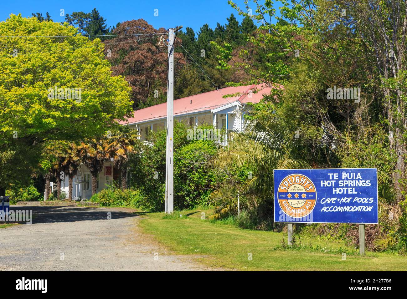 The historic Te Puia Hot Springs Hotel in the small town of Te Puia Springs, East Cape region, New Zealand. The hotel was built in 1918 Stock Photo