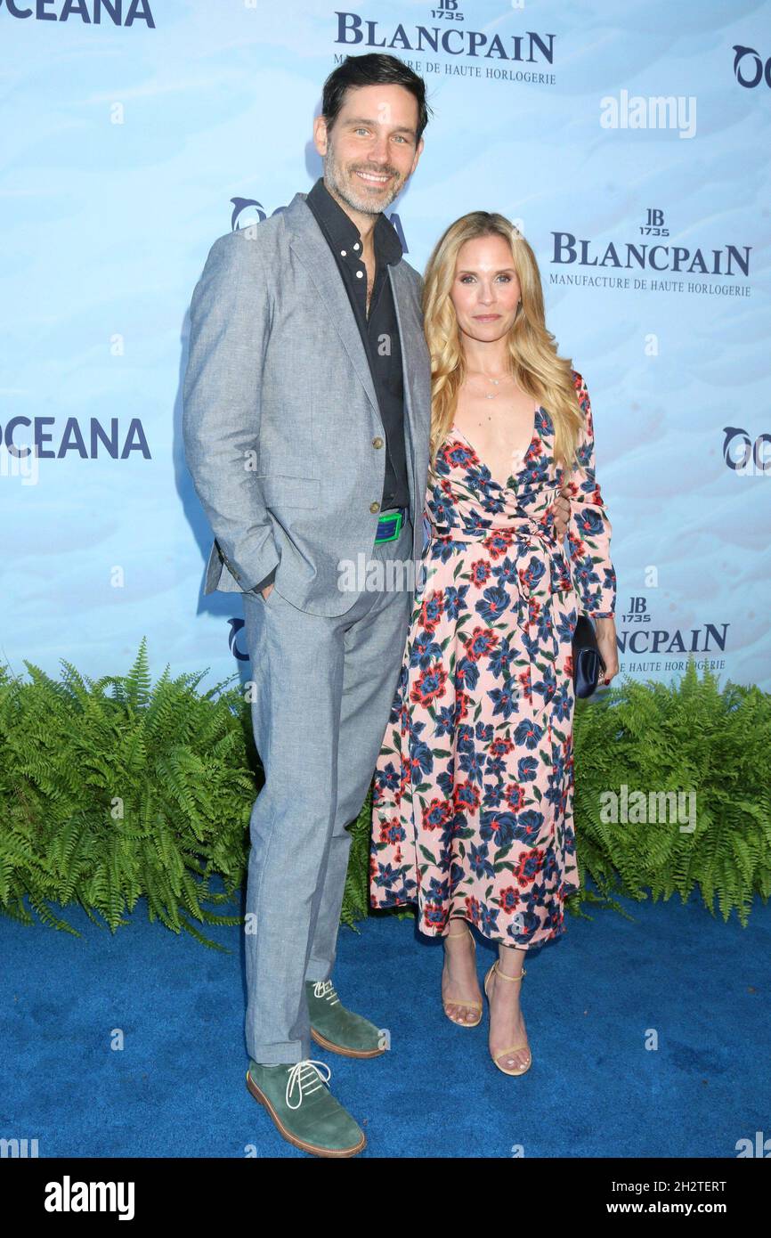 Laguna Beach, CA. 23rd Oct, 2021. David Rogers, Sally Pressman at