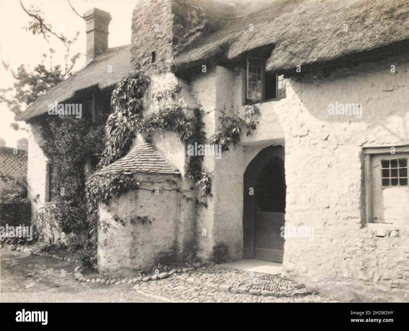Godfrey Bingley - Photograph of a cottage with brick oven at Bossington, Somerset Stock Photo