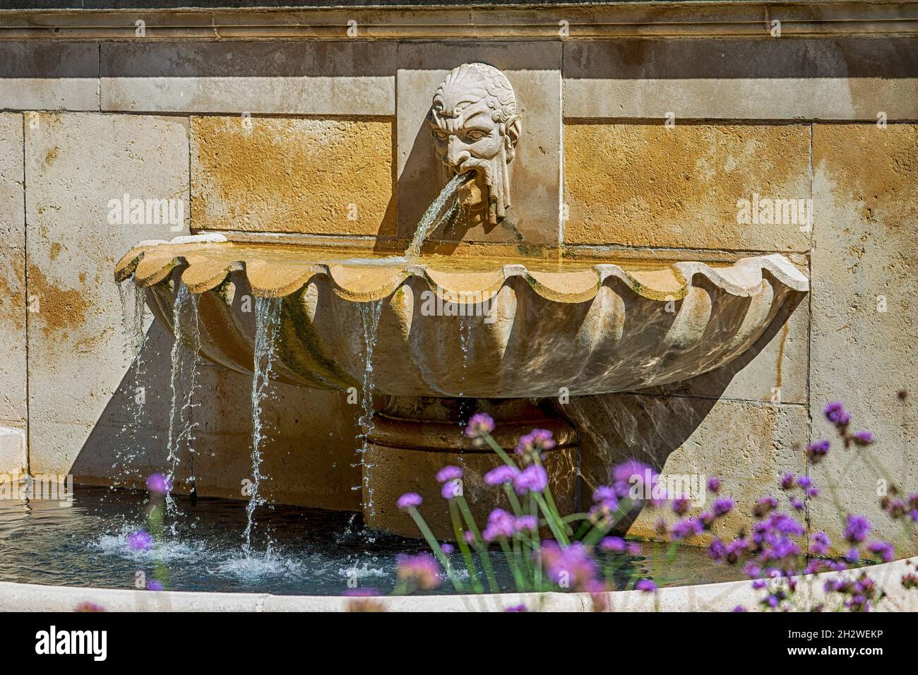 2151 Benjamin Franklin Parkway, Rodin Museum, is home to 'The Thinker' and 'The Gates of Hell,' among other masterpieces. Stock Photo