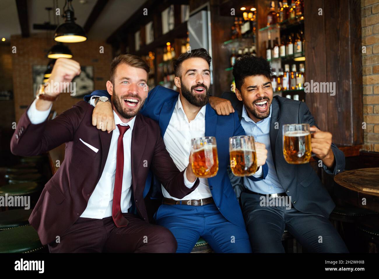 African man cheering sporting hi-res stock photography and images - Alamy