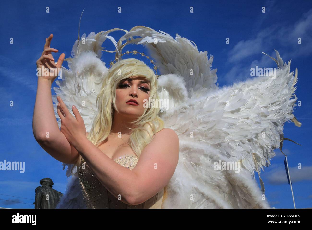 ExCel, London, UK. 24th Oct, 2021. A fan poses as Ryo from Devilman Crybaby. Cosplayers and fans of anime, sci-fi, games, and all things pop culture once again descend on the ExCel exhibition centre in London for MCM Comic Con London on its last day. Credit: Imageplotter/Alamy Live News Stock Photo