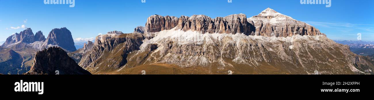 Autumnal view of Sella Gruppe and Piz Boe, Dolomites mountains, Italy Stock Photo
