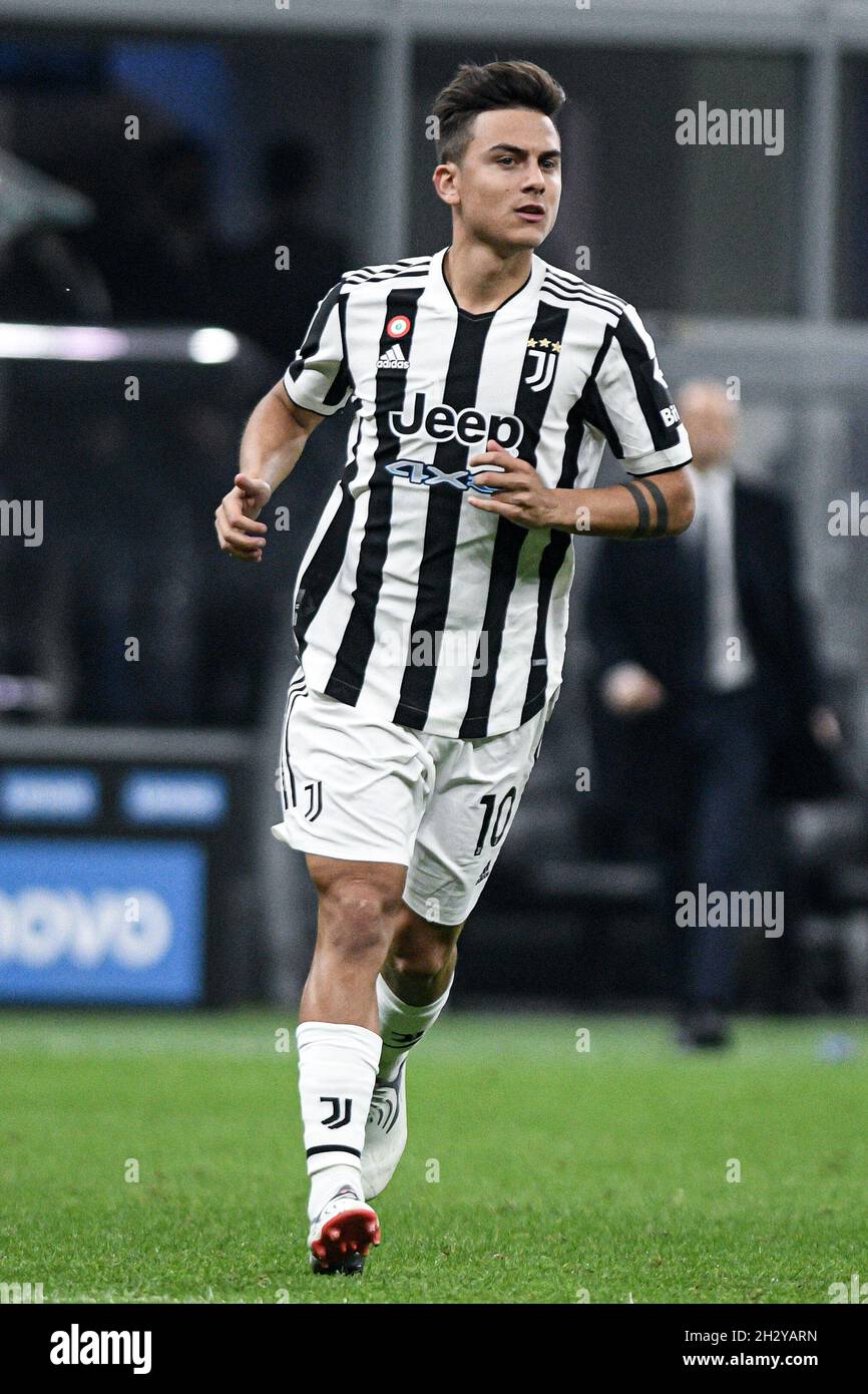 Dybala hi-res stock photography and images - Page 2 - Alamy