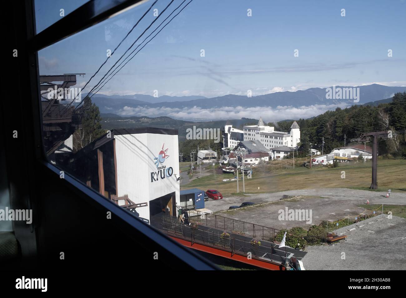 Ryuoo Ropeway Nagano, Japan, 2021-22-10 , The sora terrace ropeway, A ropeway ride up ...