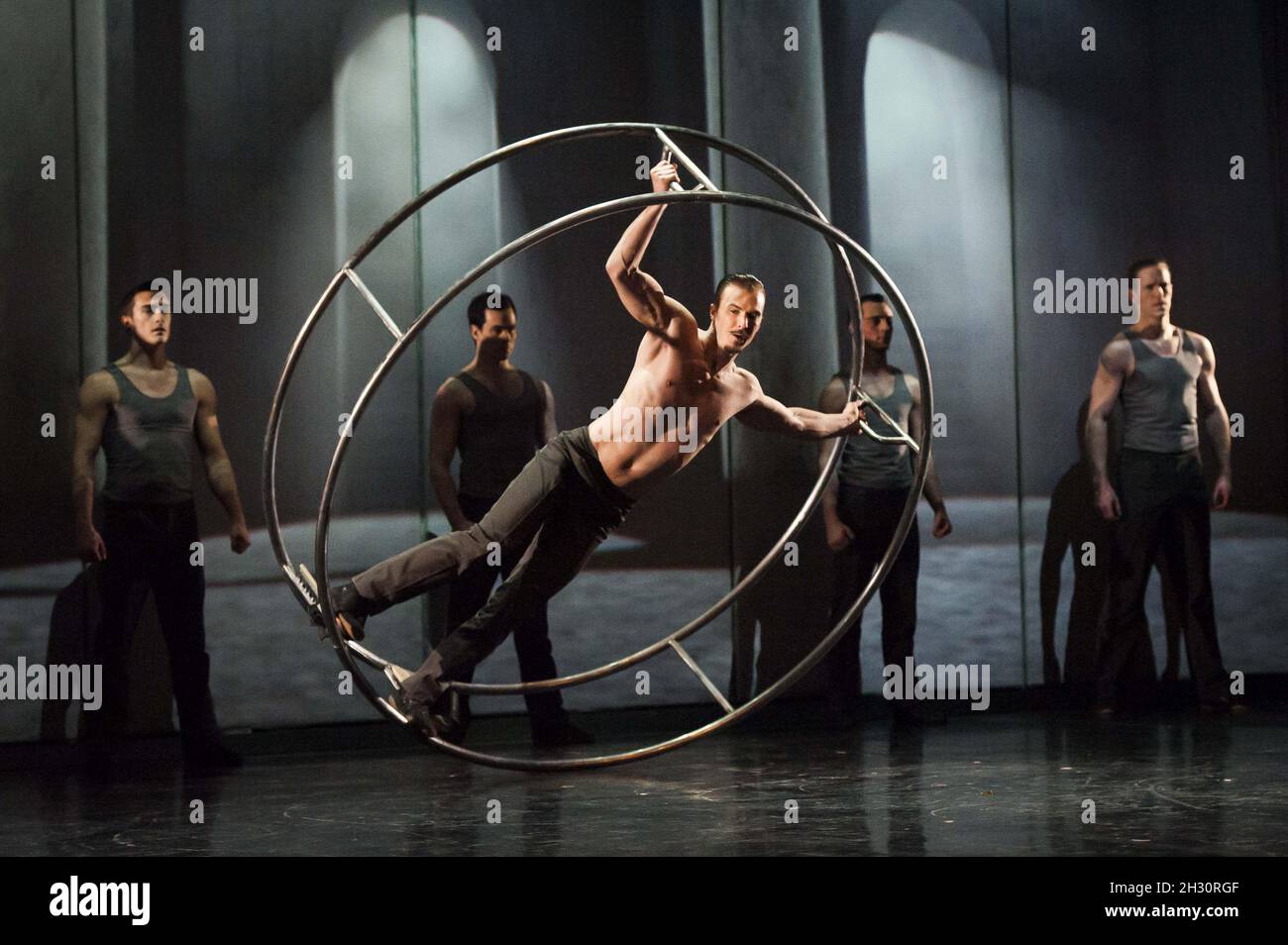 The German Wheel performance during Cirque Eloize's Cirkopolis ...
