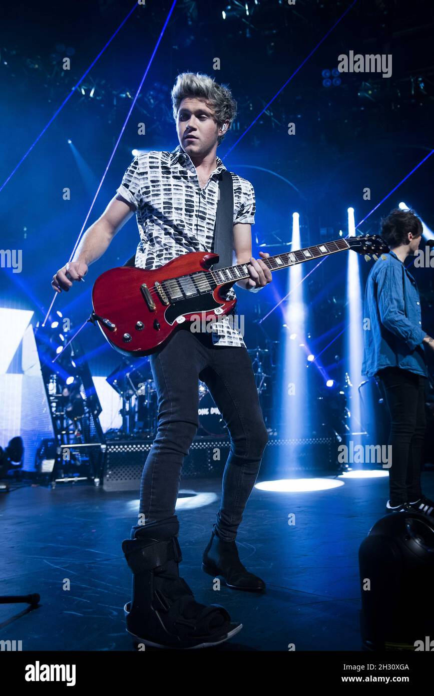 Niall horan live deals
