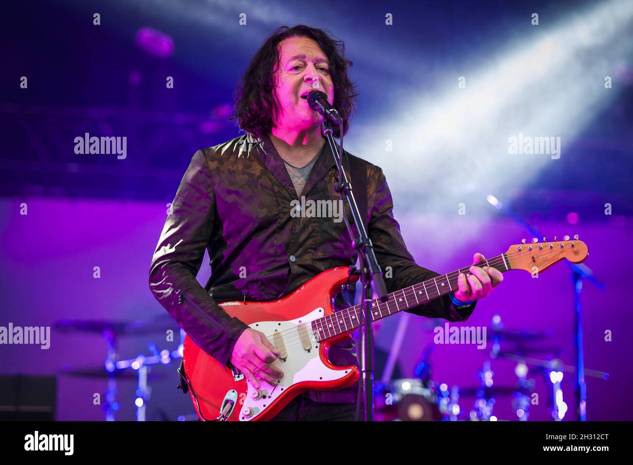 Tears for fears hi-res stock photography and images - Alamy