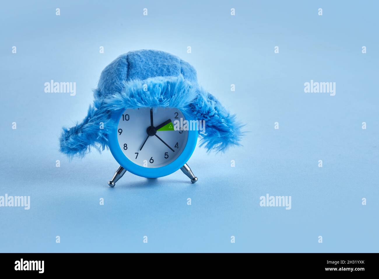 Time Change in Europe in March from Winter Time to Summer Time on a  isolated white background as vector Stock Vector Image & Art - Alamy