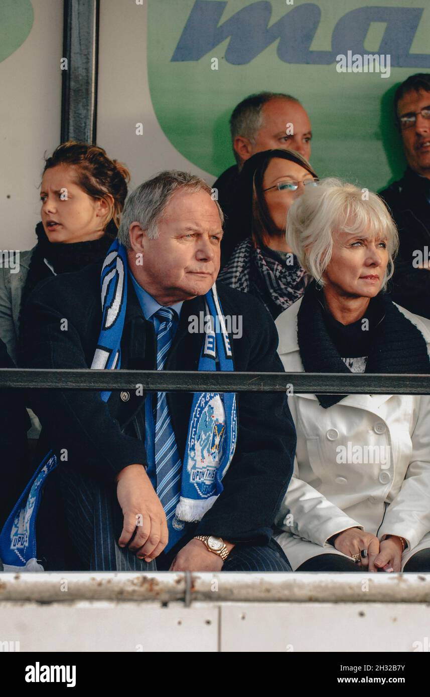 9th November 2008. AFC Hornchurch 0-1 Peterborough United. FA Cup 1st round. The Stadium, Bridge Avenue. Barry Fry. Stock Photo