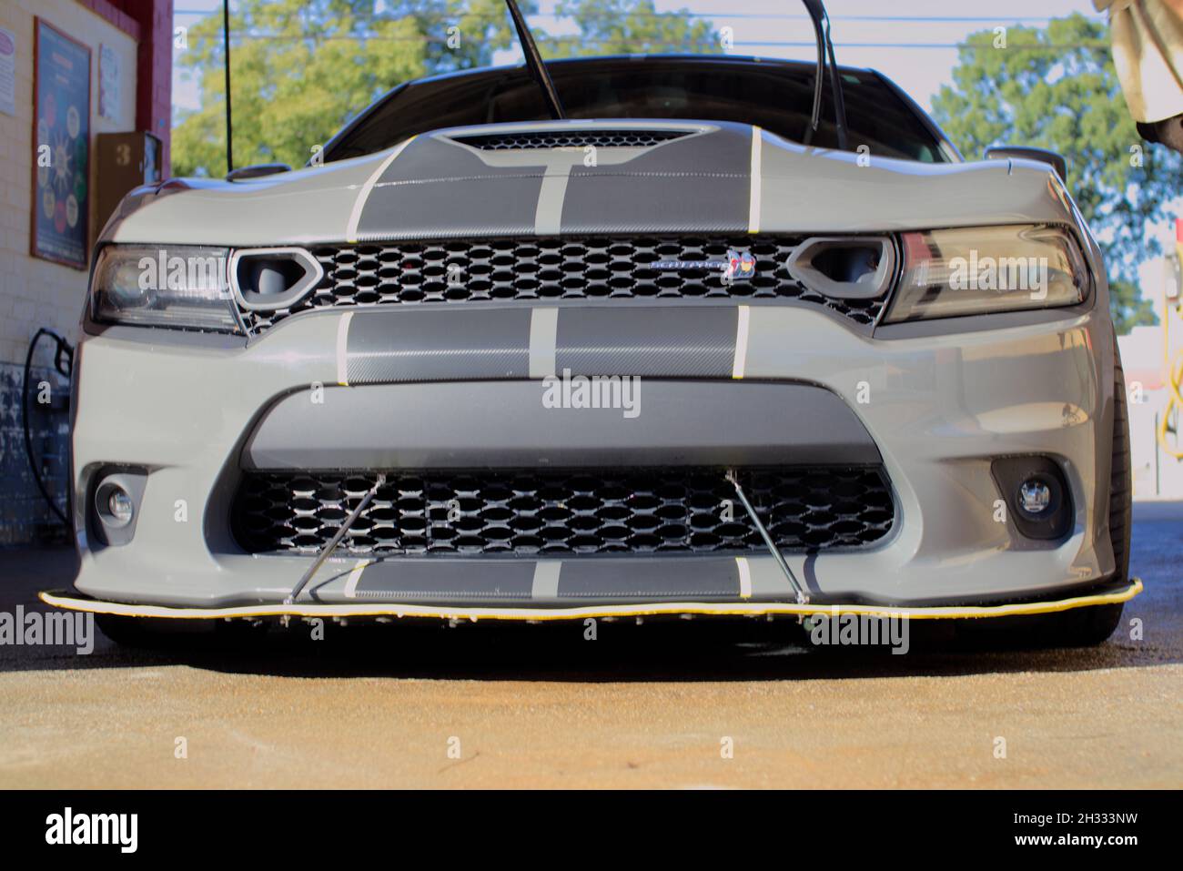 Appling, Ga USA 10 10 21 Custom 392 yellow on gray Dodge Charger