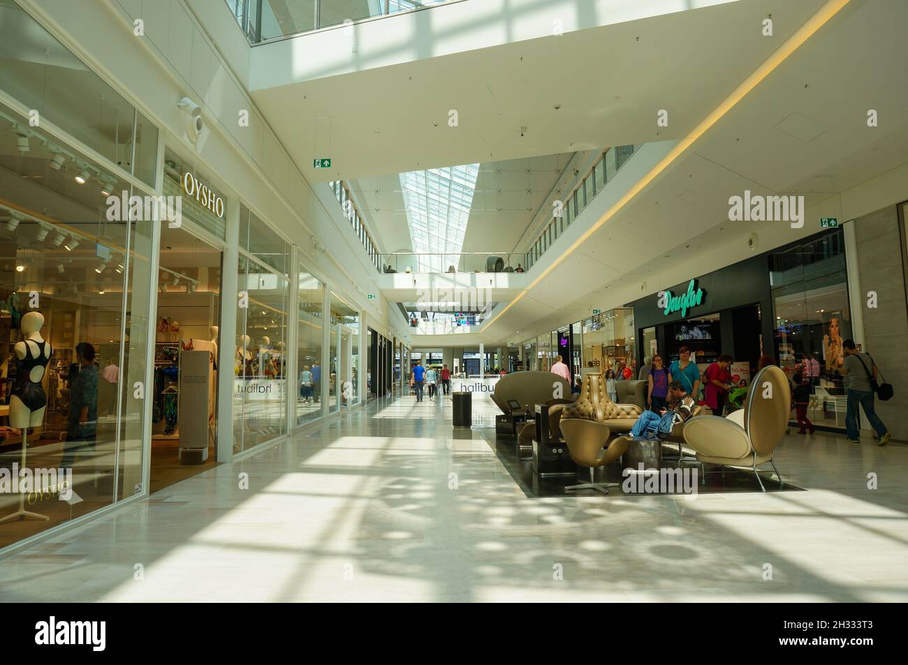 Posnania Shopping Mall High Resolution Stock Photography and Images - Alamy