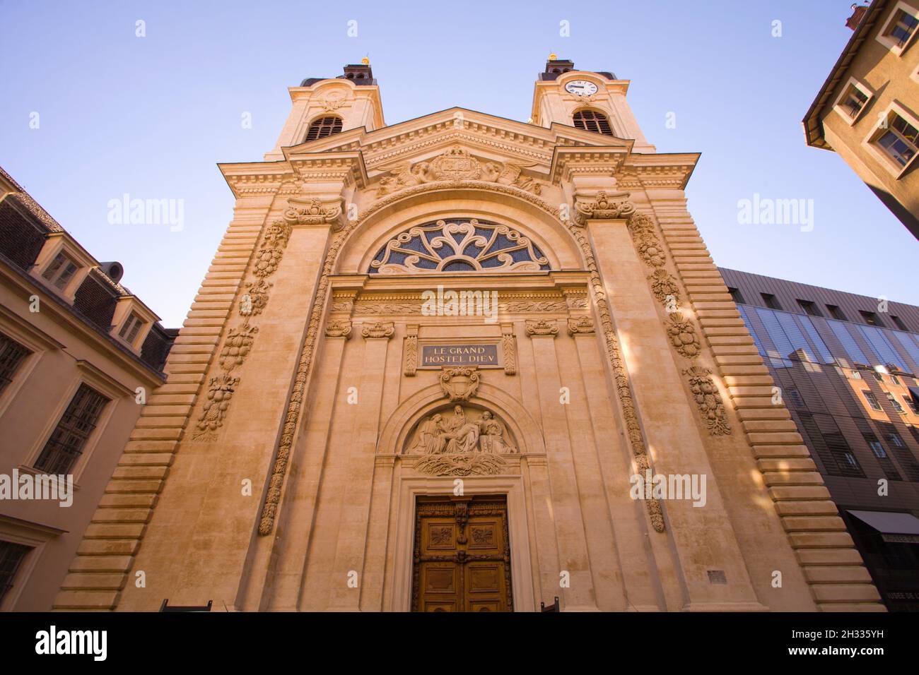 Hotel dieu of lyon hi-res stock photography and images - Alamy