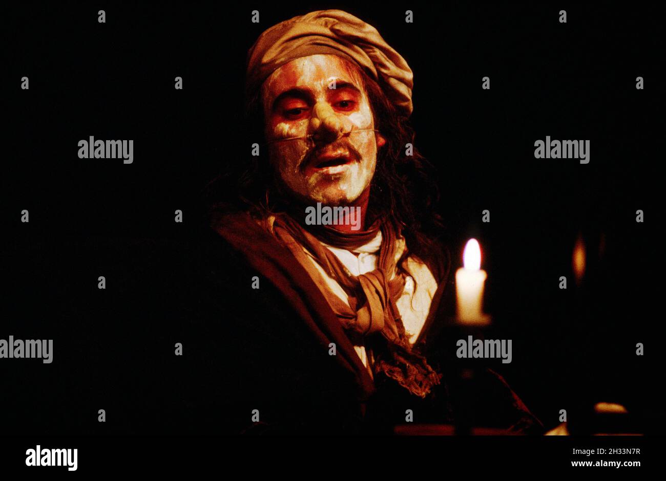 Antony Sher (Moliere) in MOLIERE by Bulgakov at the Royal Shakespeare Company (RSC), The Other Place, Stratford-upon-Avon  05/08/1982  in a new version by Dusty Hughes  set design: Ralph Koltai  costumes: Annena Stubbs  lighting: Leo Leibovici  director: Bill Alexander Stock Photo