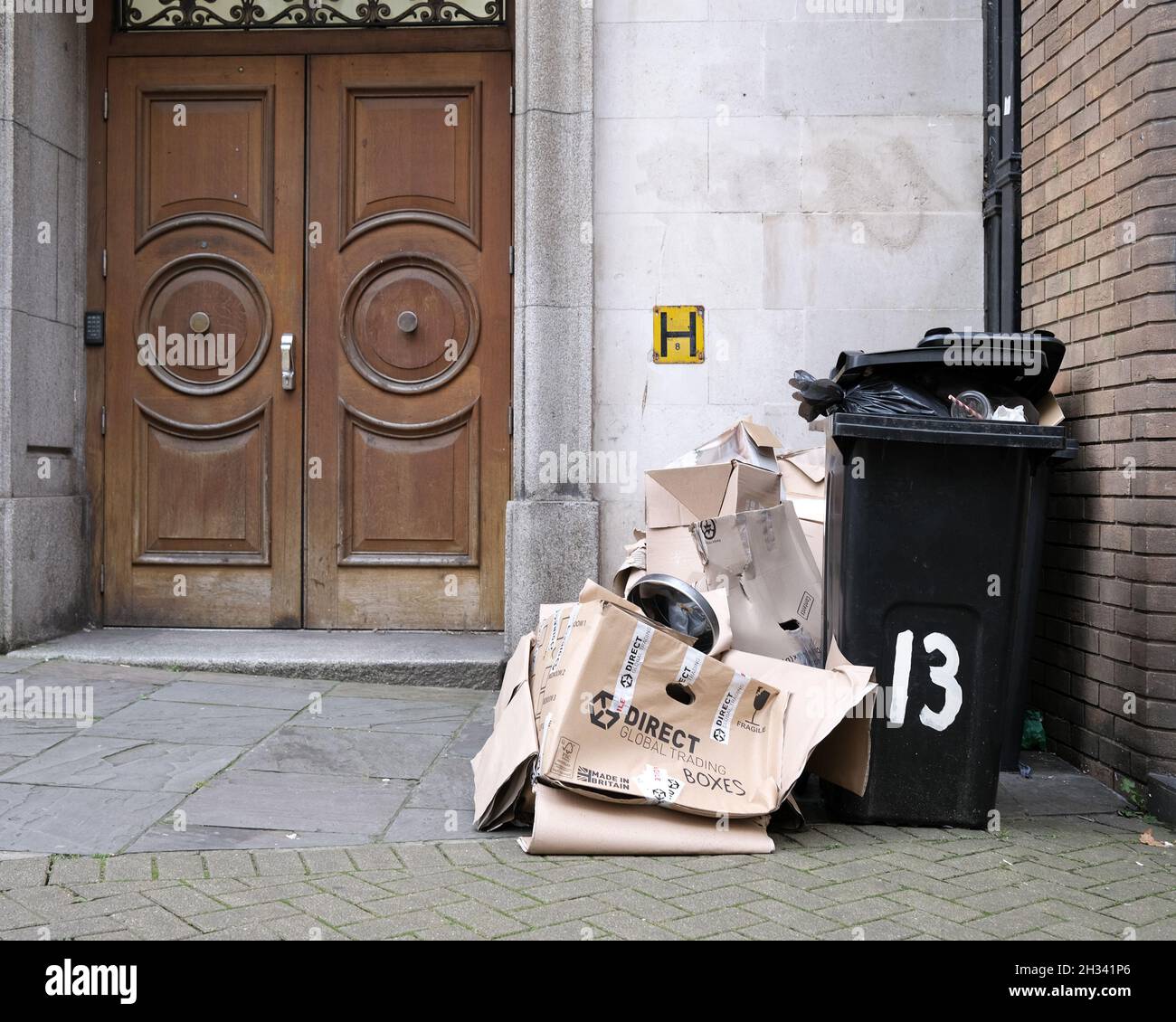 Bristol city council waste collection hires stock photography and images Alamy
