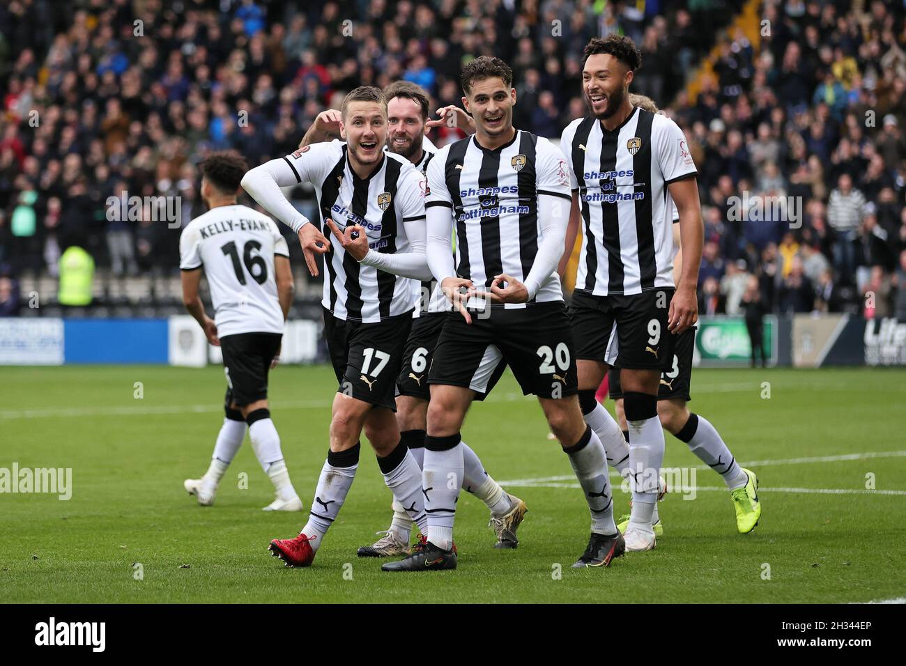 Notts County Vs Stockport County 23 10 21 Frank Vincent Of Notts County Celebrates With Teammates After Scoring Their Sides Second Goal Of The Match Stock Photo Alamy