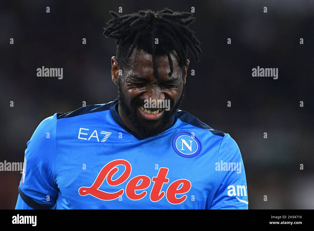Rome Lazio 24th Oct 21 Andre Frank Zambo Anguissa Of Ssc Napoli During The Serie A Match Between As Roma V Ssc Napoli At Olimpico Stadium In Rome Italy October 24th 21 Fotografo01 Rome Lazio 24th Oct 21 Andre Frank Zambo Anguissa Of Ssc Napoli During The Serie A Match Between As Roma V Ssc Napoli At Olimpico Stadium In Rome Italy October 24th 21 Fotografo01