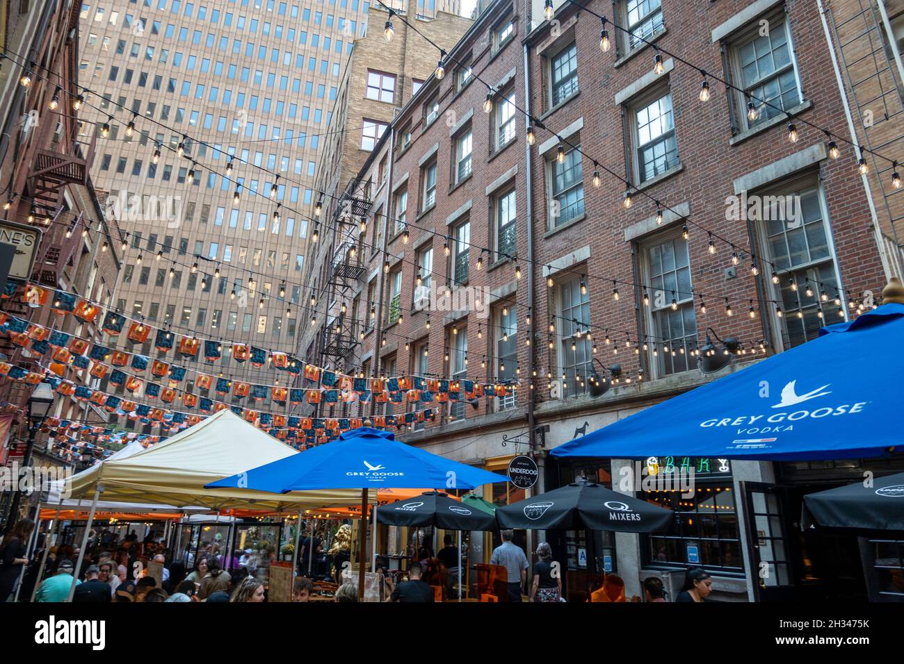 Stone Street is an Historic District in Lower Manhattan, NYC, USA Stock Photo