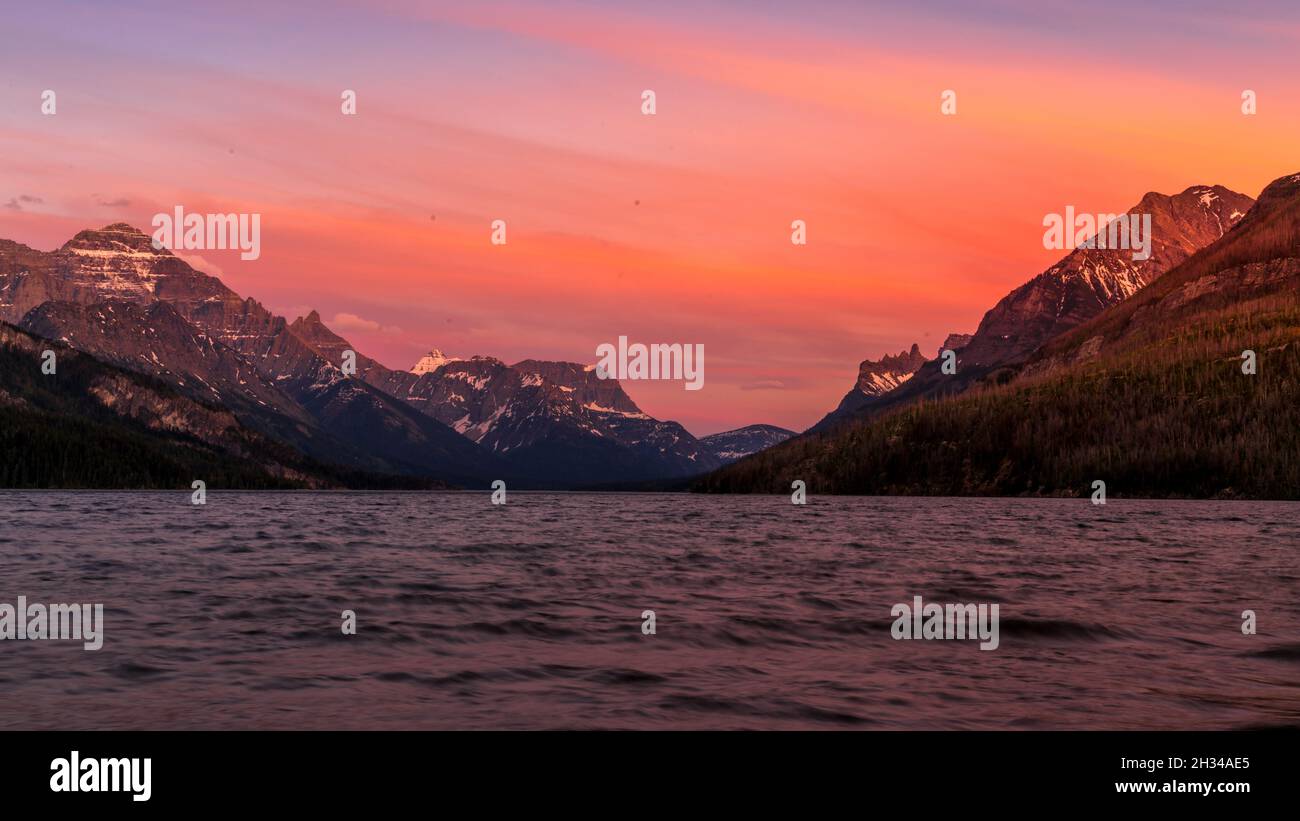 Canadian us border forest hi-res stock photography and images - Alamy