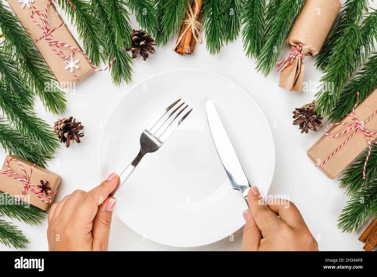 Female knife fork hands hi-res stock photography and images - Alamy