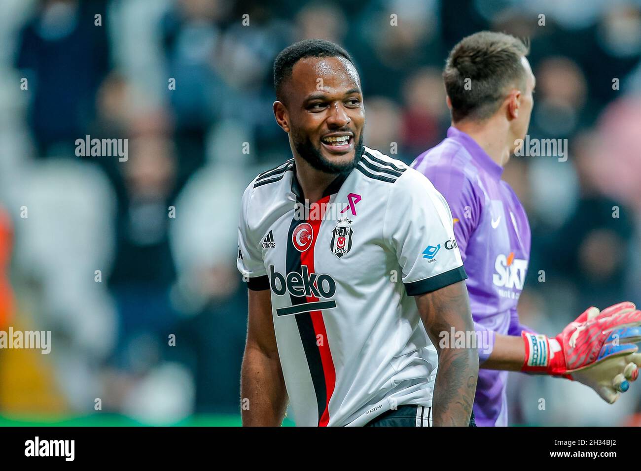 ISTANBUL, TURKEY - OCTOBER 25: players of Besiktas JK during the Super Lig  match between Besiktas and Galatasaray at Vodafone Park on October 25, 2021  in Istanbul, Turkey (Photo by TUR/Orange Pictures