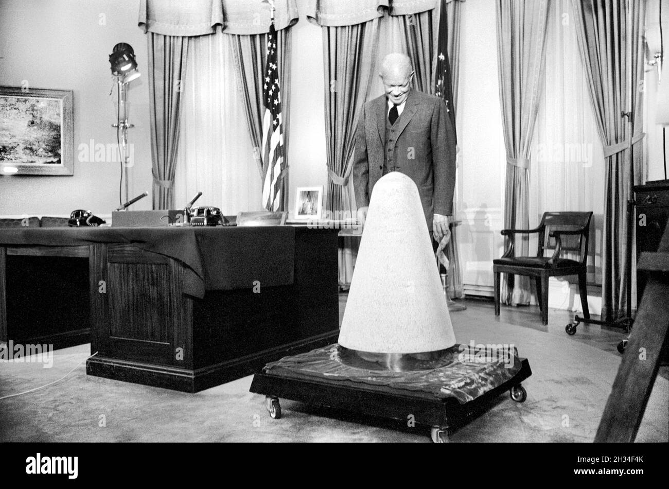 Eisenhower Oval Office