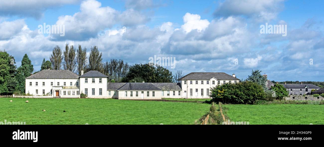 St Brigid’s Training Centre in Ardagh, Longford, Ireland. Built in the 1700s. The house features in Oliver Goldsmiths ‘She Stoops to Conquer’ Stock Photo