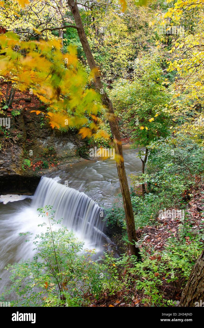 Indian Run Falls Park in Autumn, Dublin, Ohio Stock Photo - Alamy