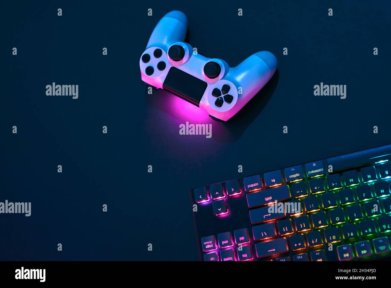 Input devices hi-res stock photography and images - Alamy