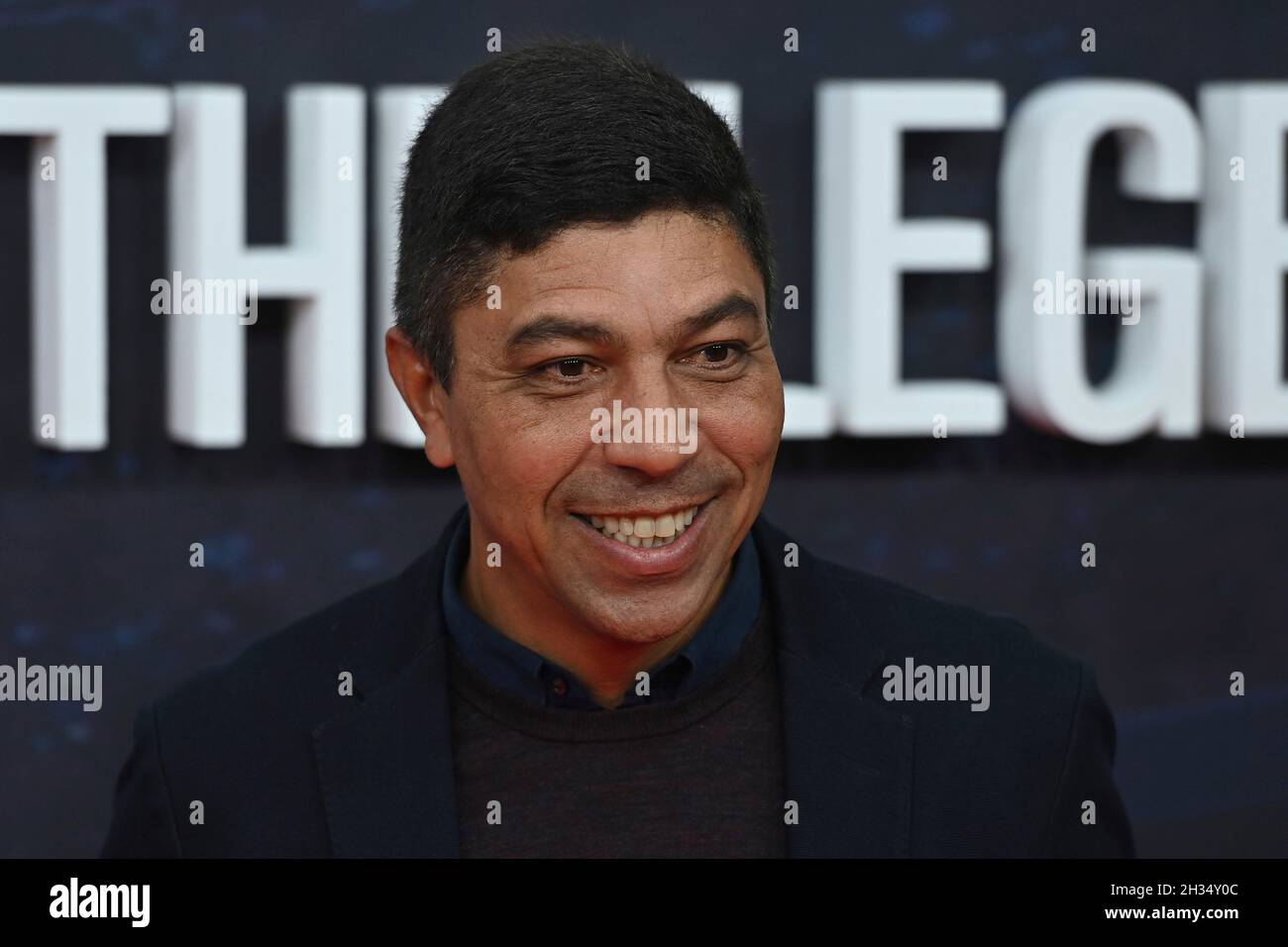 Giovane Elber Bayern Munich High Resolution Stock Photography and Images -  Alamy