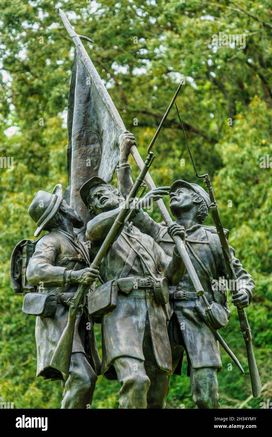 Detail Of Statue Of Three Fighting Soldiers On The Mississippi Monument