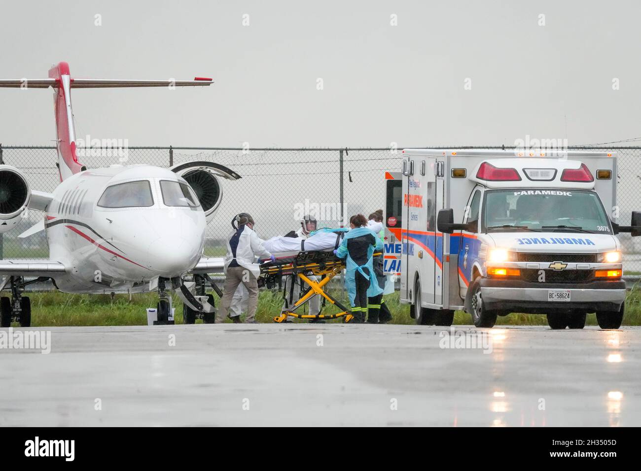 Regina saskatchewan airport hires stock photography and images Alamy