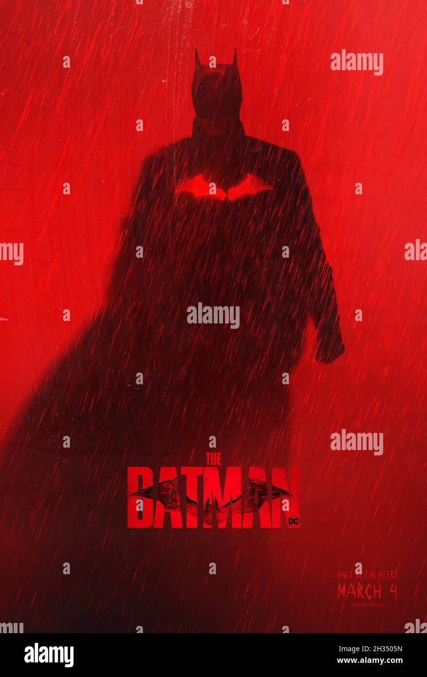 THE BATMAN, US advance poster, Robert Pattinson as Bruce Wayne / Batman,  2022. © Warner Bros. / Courtesy Everett Collection Stock Photo - Alamy
