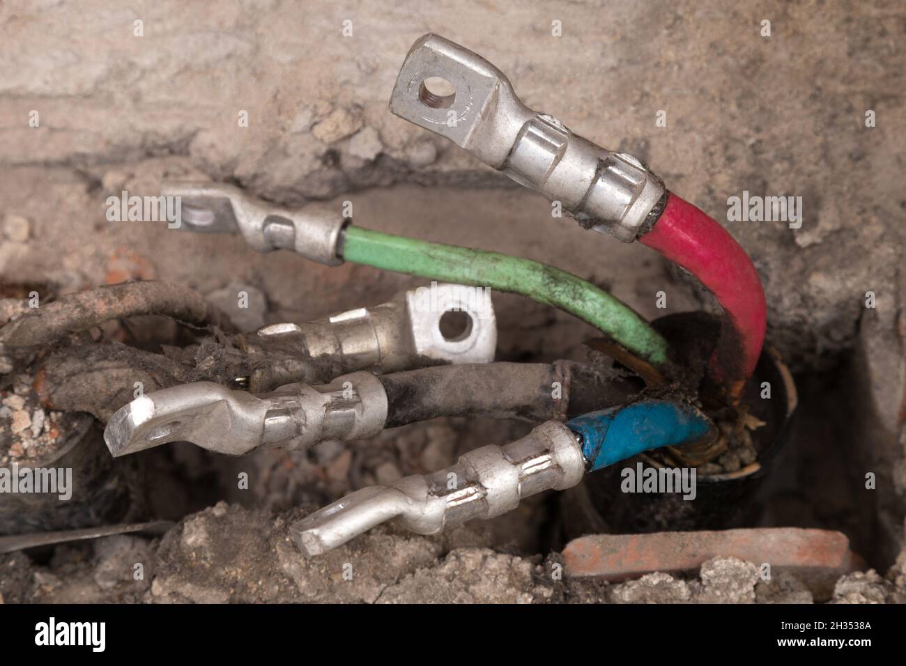 Bold electric power High Voltage cable wire connectors crimp for Electricity distribution on big