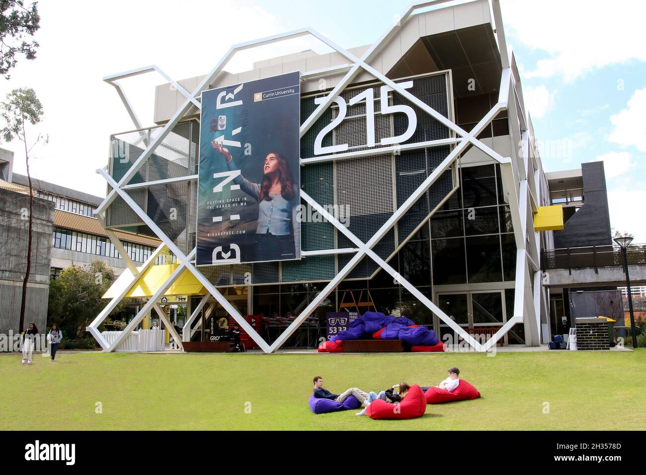Building 215 Engineering Pavilion at Curtin University Bentley Campus